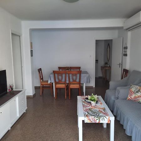 Sun & Sea 3 Bedroom Apartment De Grau 간디아 외부 사진