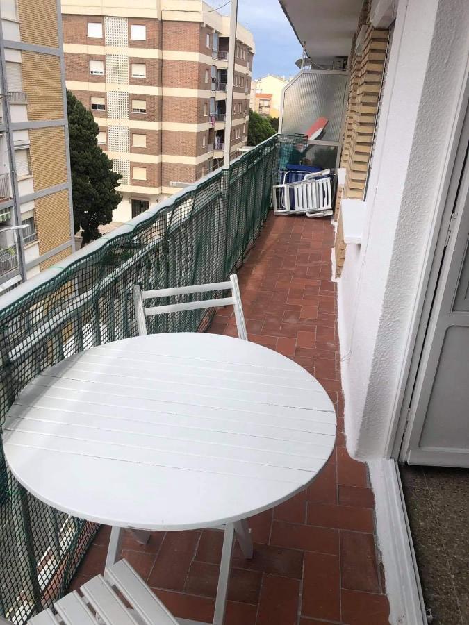 Sun & Sea 3 Bedroom Apartment De Grau 간디아 외부 사진